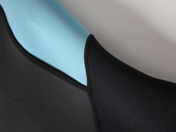 Turquoise panel detail